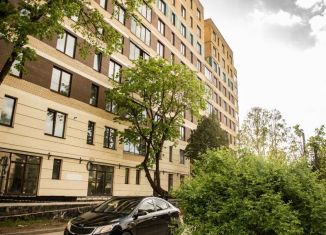 Продается трехкомнатная квартира, 107.8 м2, Смоленская область, улица Дохтурова