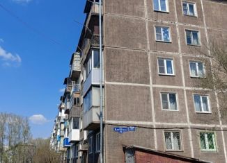 Продается однокомнатная квартира, 31 м2, Новокузнецк, улица Клименко, 39
