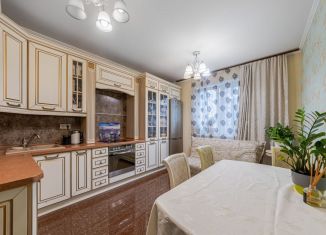 Продается четырехкомнатная квартира, 129 м2, Москва, 1-й Нагатинский проезд, 11к2, метро Нагорная