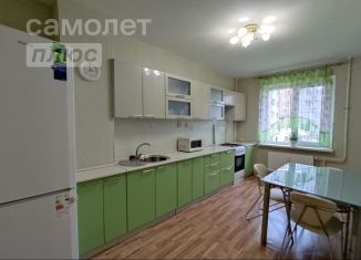 Продажа 3-комнатной квартиры, 79 м2, Татарстан, улица Гайсина, 2