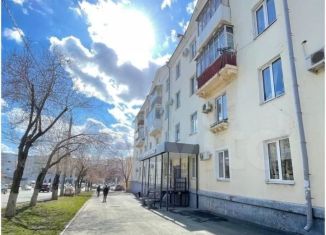Продам двухкомнатную квартиру, 46 м2, Оренбургская область, проспект Победы, 3