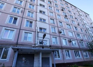 Продается трехкомнатная квартира, 58.6 м2, Вольск, улица Грибоедова