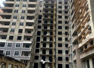 Продажа многокомнатной квартиры, 77.4 м2, Дагестан, улица Ирчи Казака