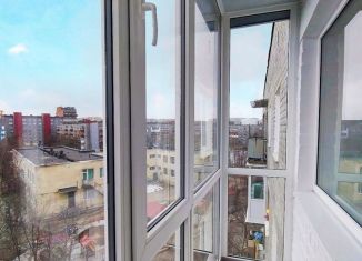 Однокомнатная квартира на продажу, 33 м2, Оленегорск, Строительная улица, 54