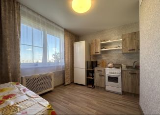2-комнатная квартира в аренду, 79.3 м2, Москва, Ясеневая улица, метро Красногвардейская