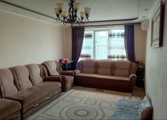 Продам 2-комнатную квартиру, 72 м2, Краснодар, проспект имени писателя Знаменского, 9к1