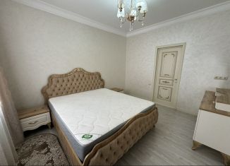 Аренда двухкомнатной квартиры, 69.6 м2, Грозный, улица Вахи Алиева, 189А