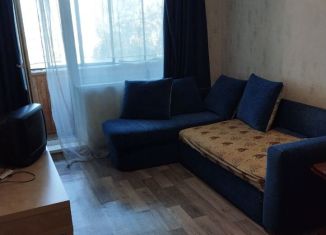 Сдается 1-комнатная квартира, 32 м2, Челябинская область, улица Молодогвардейцев, 6