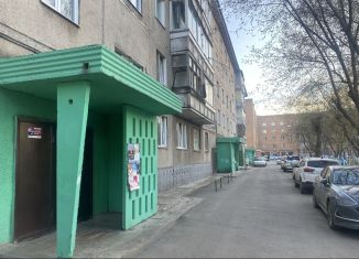 2-комнатная квартира на продажу, 48 м2, Красноярский край, улица Алёши Тимошенкова, 175