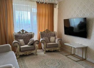 Продажа 2-комнатной квартиры, 68 м2, Урус-Мартан, улица имени Ахмат-Хаджи Кадырова, 283