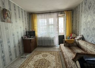 Продается 2-комнатная квартира, 47.5 м2, Томская область, поселок Спутник, 40