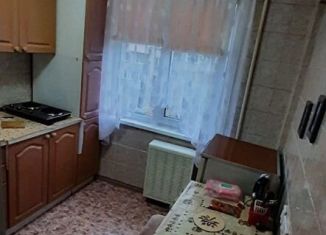 Трехкомнатная квартира в аренду, 59 м2, Железногорск, проспект Курчатова, 50