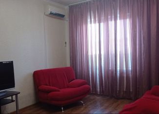 Двухкомнатная квартира в аренду, 62 м2, Краснодарский край, проспект Дзержинского, 224