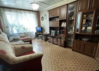 Продается 3-ком. квартира, 64 м2, Ставропольский край, улица Калинина, 173