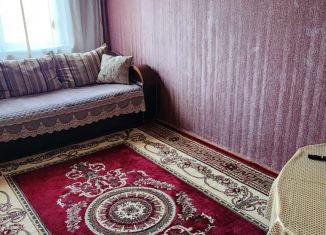 Сдается в аренду двухкомнатная квартира, 48 м2, Дагестан, посёлок городского типа Дубки, 36