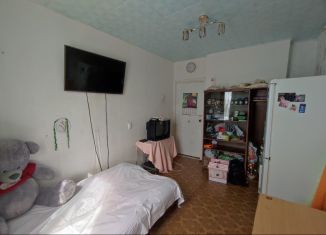 Продам 2-комнатную квартиру, 47 м2, Свердловская область, Комсомольская улица, 5