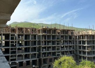 Продажа 3-ком. квартиры, 95 м2, Дагестан, проспект Амет-Хана Султана, 344