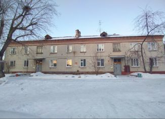 Продается однокомнатная квартира, 36.9 м2, Северск, улица Чапаева, 20