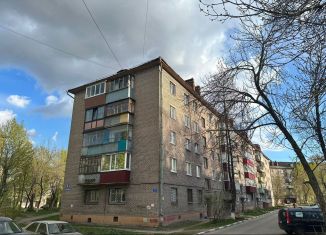 Четырехкомнатная квартира на продажу, 61 м2, Череповец, Устюженская улица, 4