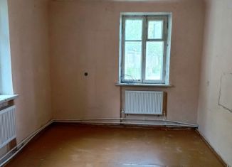 Продам 2-комнатную квартиру, 40 м2, поселок городского типа Уруссу, Славянский переулок