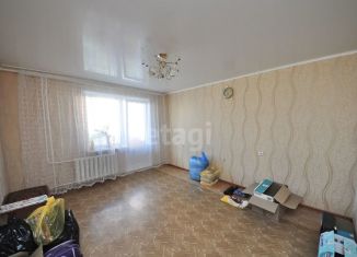 Трехкомнатная квартира на продажу, 69.1 м2, Салават, бульвар Салавата Юлаева, 69