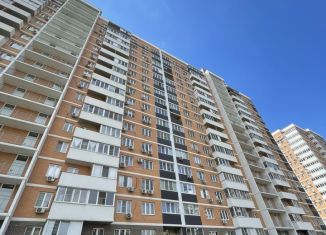 Продается 2-ком. квартира, 57 м2, Краснодар, Командорская улица, микрорайон Россинского