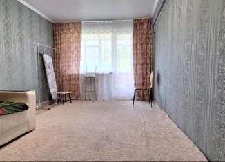 Продам 1-комнатную квартиру, 32 м2, Калуга, улица Дубрава, 8