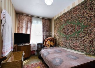 Продам 2-комнатную квартиру, 43.2 м2, Новосибирск, улица Титова, 196, метро Площадь Маркса