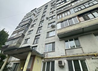 Трехкомнатная квартира на продажу, 68 м2, Татарстан, улица Копылова, 4