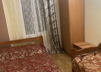 Сдам 2-комнатную квартиру, 65 м2, поселок городского типа Понизовка, Советская улица, 15А