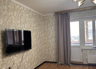 Сдам 2-комнатную квартиру, 68 м2, Оренбургская область, улица Аксакова, 20Б