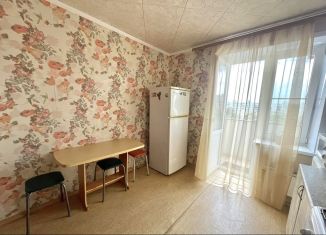 Продам двухкомнатную квартиру, 52.4 м2, Астраханская область, улица Космонавтов, 12к2