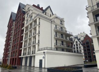 Продажа трехкомнатной квартиры, 129 м2, Калининград