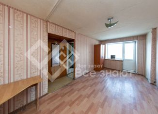 Продам 1-комнатную квартиру, 31 м2, Челябинская область, улица Дзержинского, 99