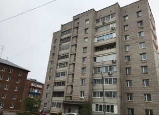 Продам 2-ком. квартиру, 52.5 м2, Сарапул, улица Чистякова, 48А