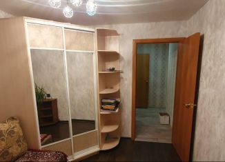 Продается 2-ком. квартира, 42.5 м2, Новосибирск, улица Доватора, 33/2, метро Берёзовая роща