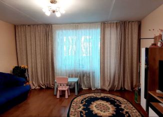 Продается 2-комнатная квартира, 67 м2, Тюменская область, Кремлёвская улица, 102