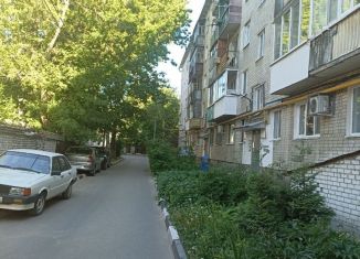 Продается 3-комнатная квартира, 58 м2, Саратов, Железнодорожная улица, Фрунзенский район