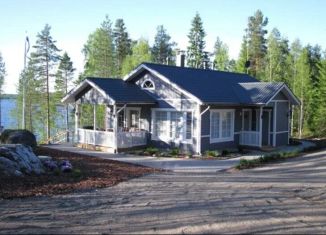 Продам дом, 130 м2, коттеджный поселок Голубые озера