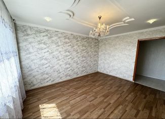 Продается двухкомнатная квартира, 50 м2, Республика Башкортостан, Октябрьская улица, 7