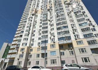 Продажа трехкомнатной квартиры, 84.1 м2, Москва, улица Герасима Курина, 26, ЗАО