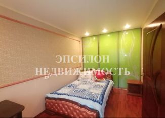 Продам 2-комнатную квартиру, 43.7 м2, Курская область, Краснознамённая улица, 18