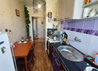 Продается 3-комнатная квартира, 60.8 м2, село Серёдка, улица Рыбакова, 6