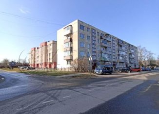 Продам трехкомнатную квартиру, 62.3 м2, Ленинградская область, улица Маяковского