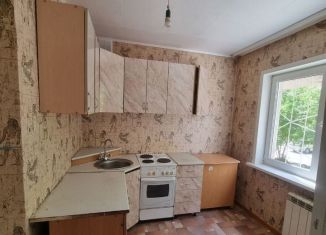 Сдача в аренду 3-комнатной квартиры, 46 м2, Усолье-Сибирское, улица Стопани, 81