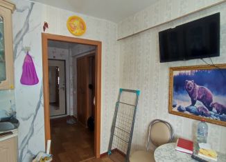 Продается 1-комнатная квартира, 33 м2, Ангарск, Советская улица, 1
