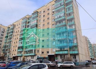 Продается двухкомнатная квартира, 50 м2, Красноярский край, улица Кутузова, 77А