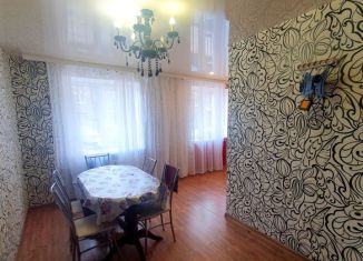 Продается трехкомнатная квартира, 51.4 м2, Вологодская область, улица Механизаторов, 2