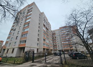 3-комнатная квартира на продажу, 73.8 м2, Вологодская область, улица Челюскинцев, 47