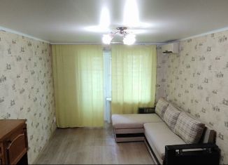 Сдается 1-комнатная квартира, 30 м2, Астраханская область, улица Софьи Перовской, 75